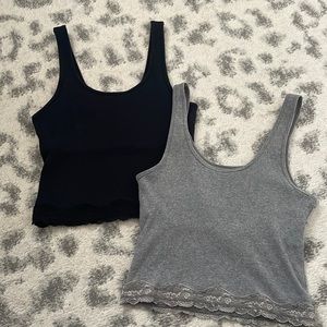 2 Hollister Lace Trim Cropped Camis